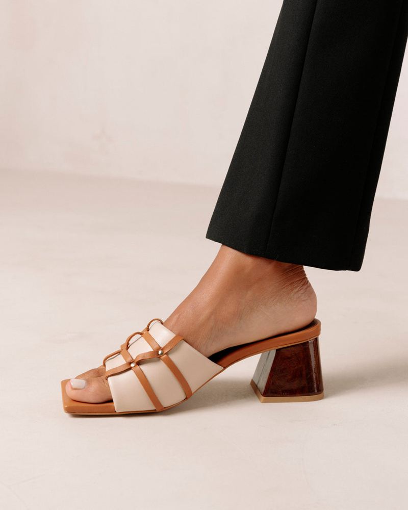 Cream/Brown Alohas Diorite Leather Women's Sandals | DWJKC1635