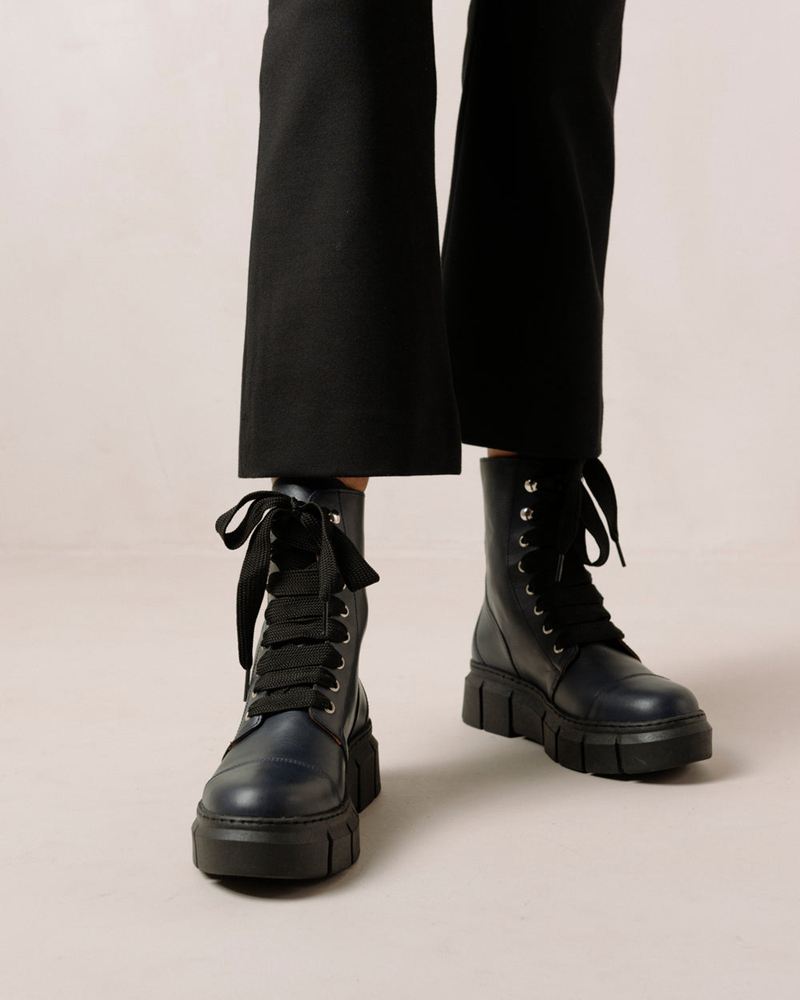 Dark Blue Alohas Can Can Leather Women's Combat Boots | KTWFP7540