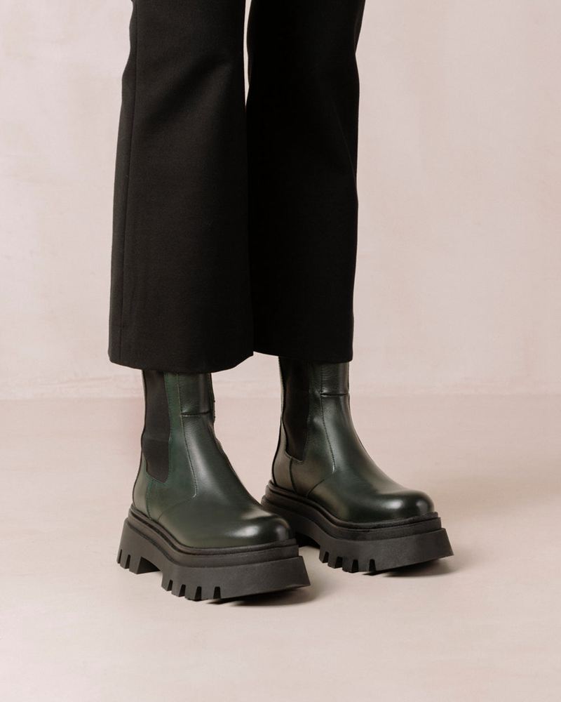 Green Alohas All Rounder Leather Women's Chelsea Boots | PVRBH0324