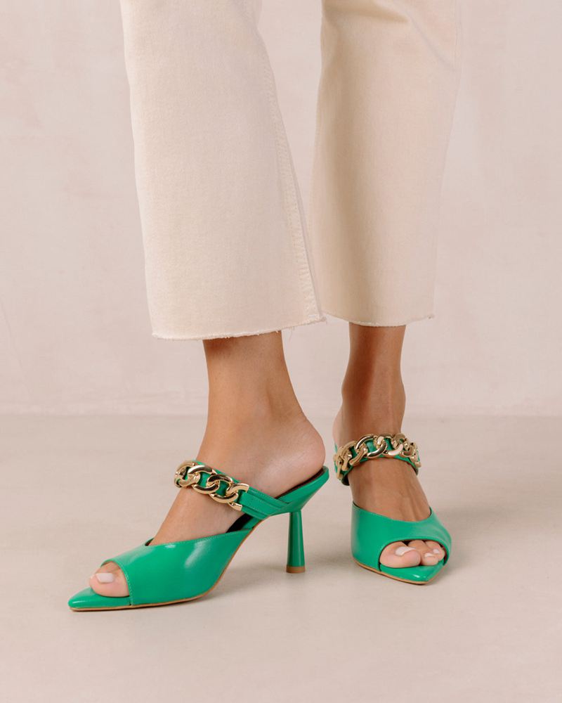 Green Alohas Daisy Leather Women's Sandals | OPENT3109