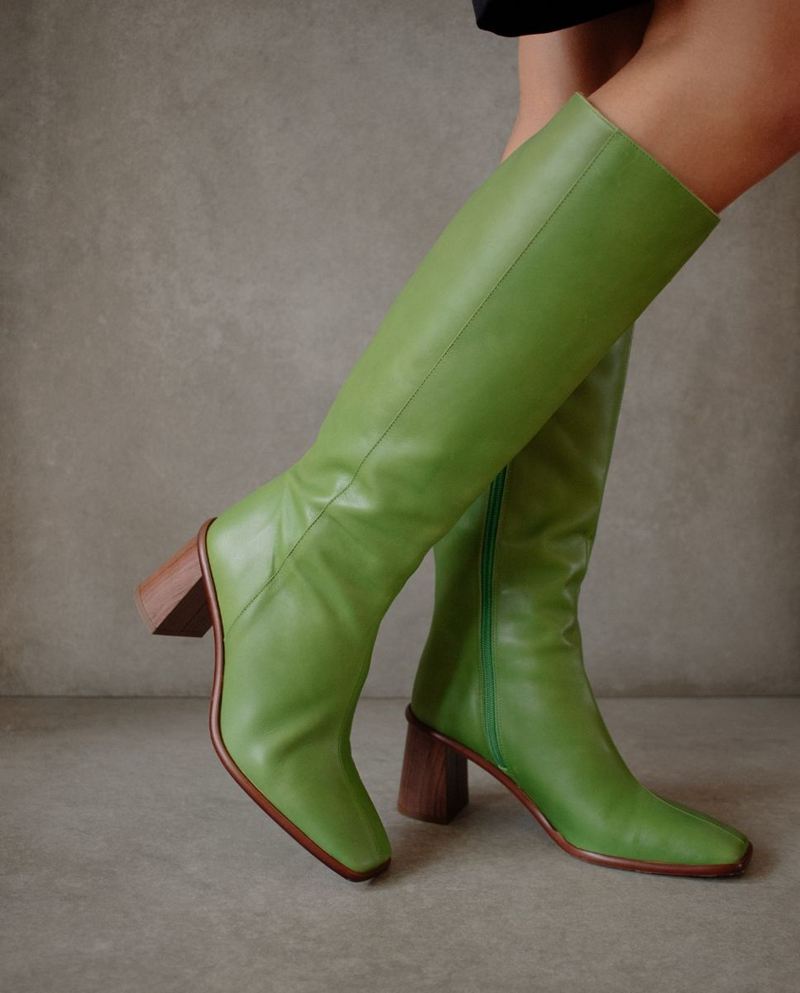 Green Alohas East Leather Women's Knee-High Boots | AEWDJ2918