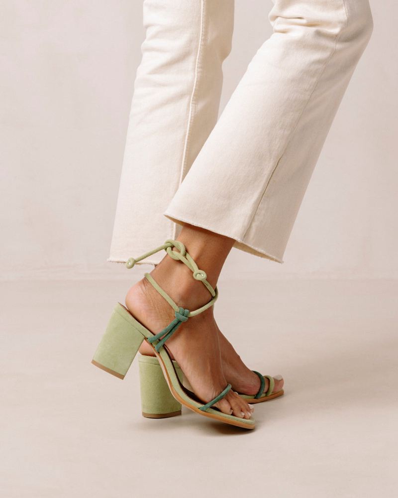 Green Alohas Grace Leather Women's Sandals | GQKRM3104