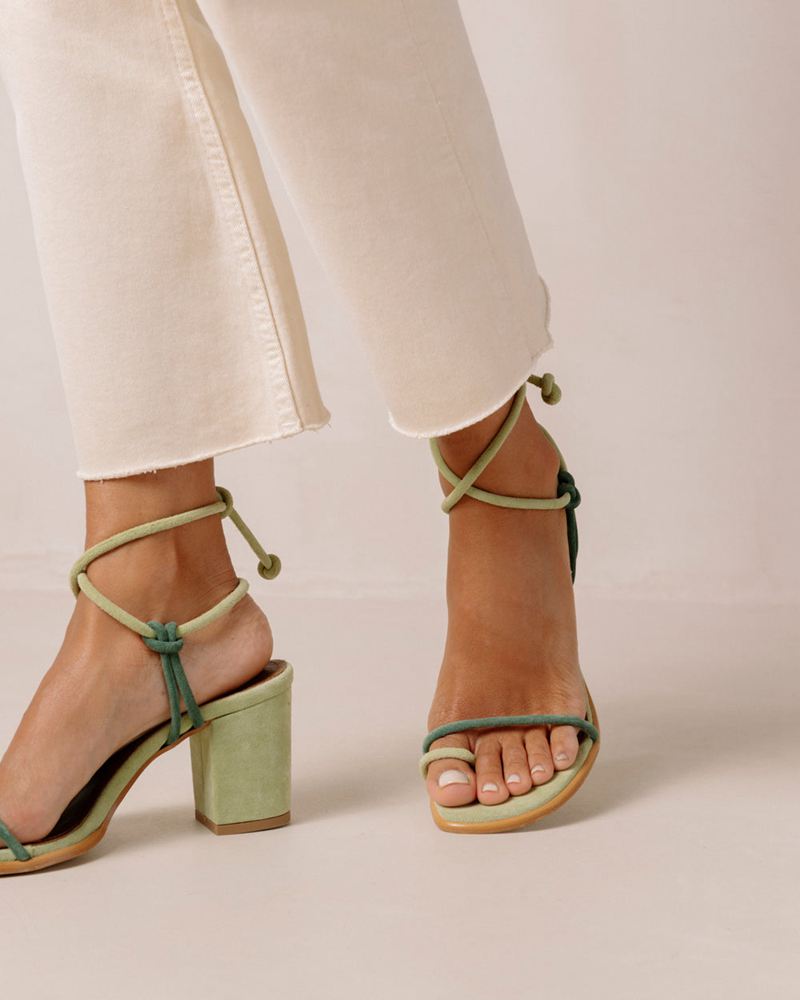 Green Alohas Grace Leather Women's Sandals | GQKRM3104