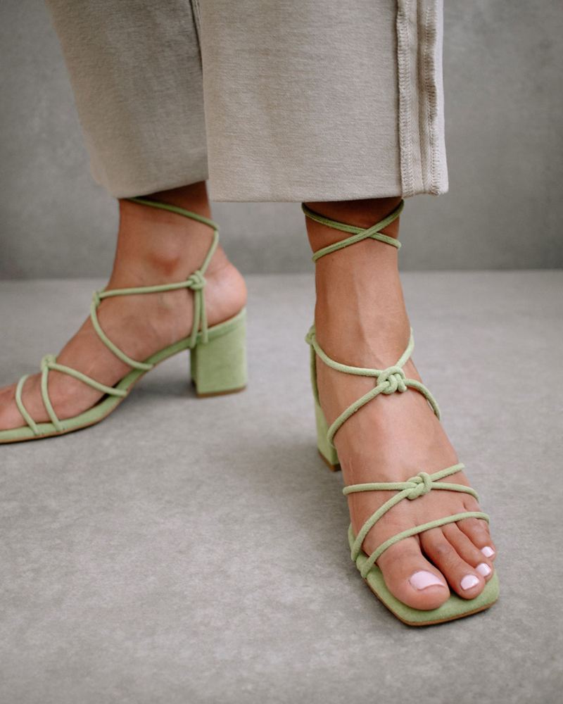 Green Alohas Paloma Women's Sandals | BCPIV2369