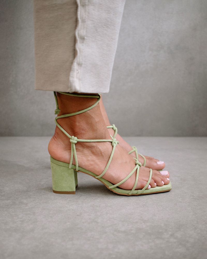 Green Alohas Paloma Women's Sandals | BCPIV2369