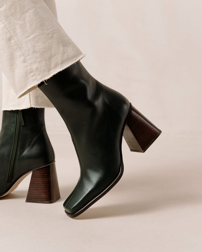 Green Alohas South Leather Women's Ankle Boots | BSOML0972