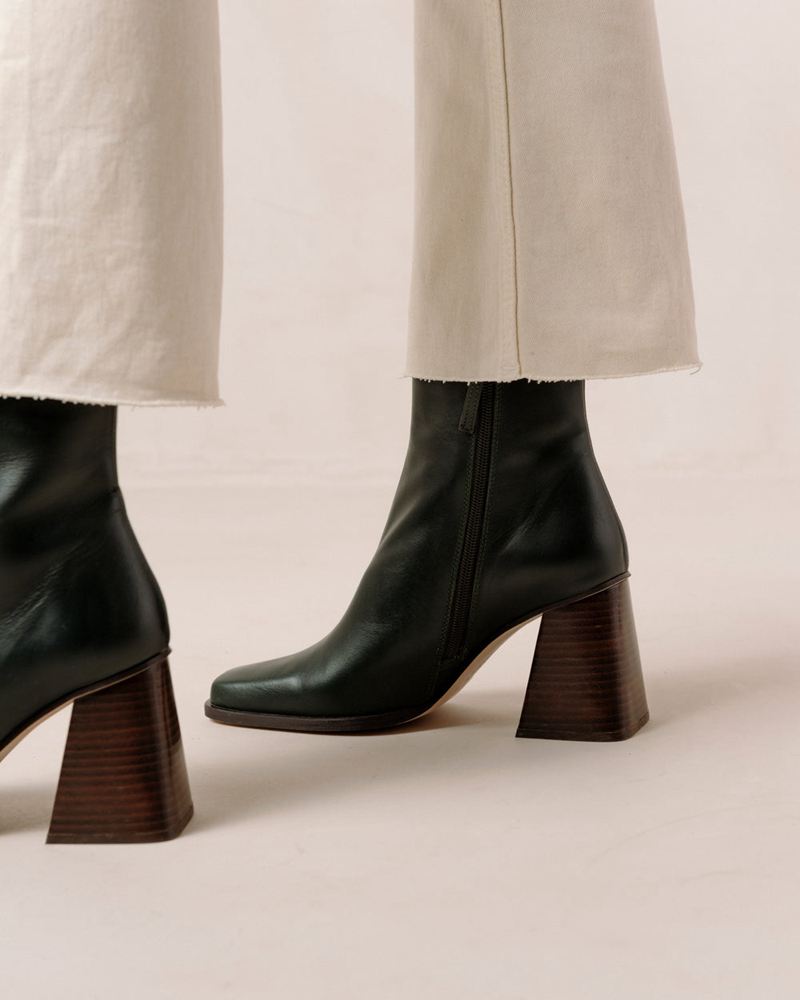 Green Alohas South Leather Women's Ankle Boots | BSOML0972