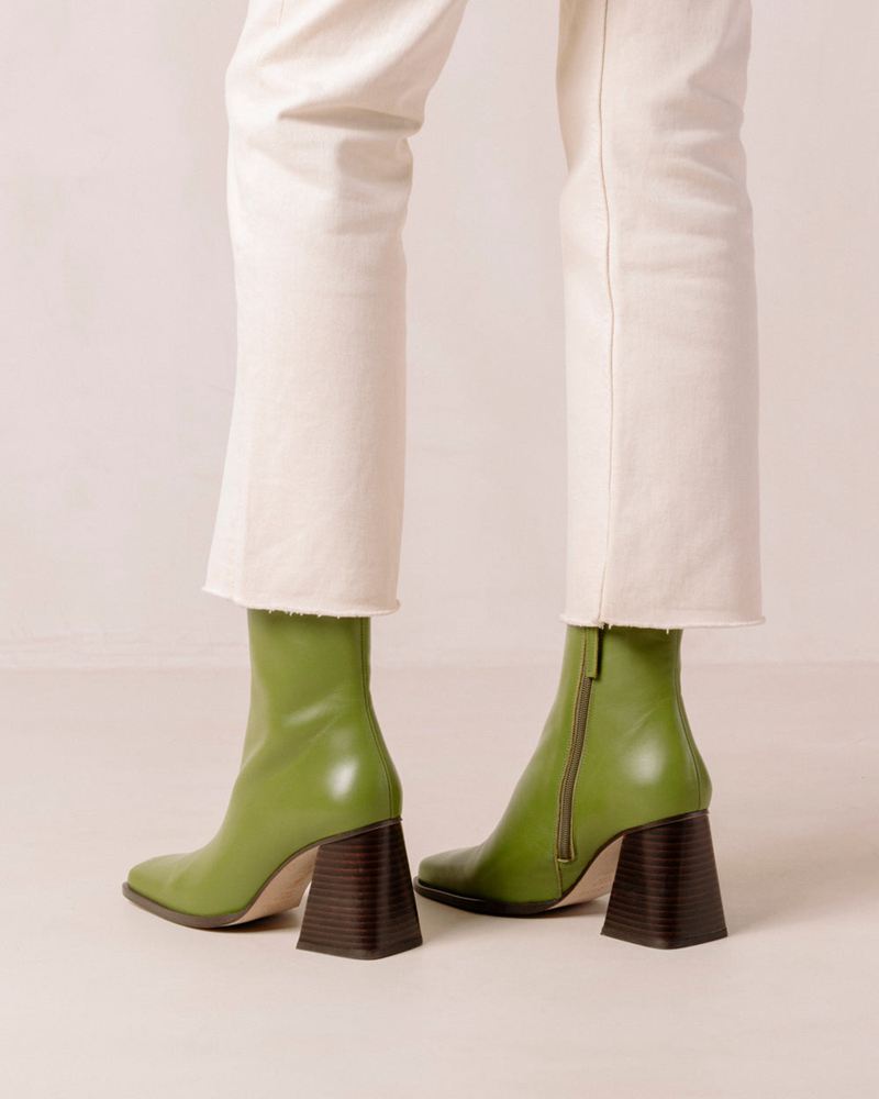 Green Alohas South Leather Women's Ankle Boots | IXACQ7340