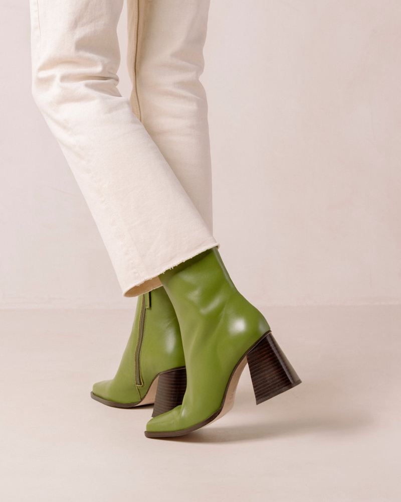 Green Alohas South Leather Women's Ankle Boots | IXACQ7340