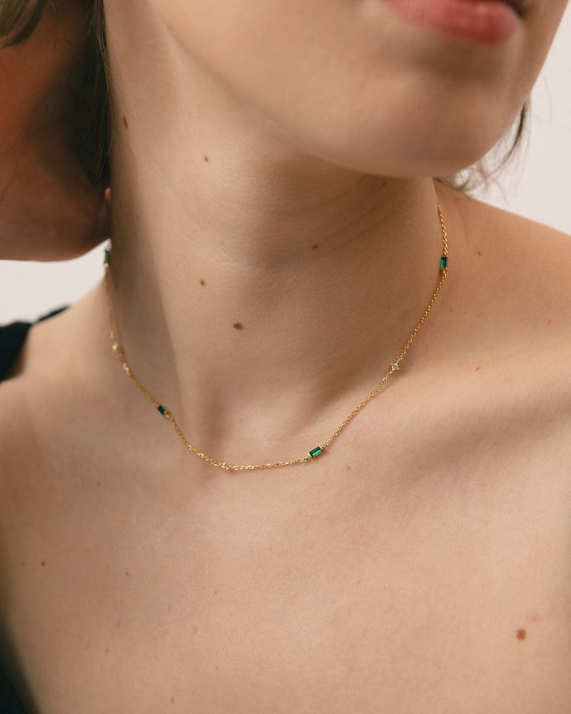 Green Alohas Tamarillo Women's Necklace | CSRKO4396