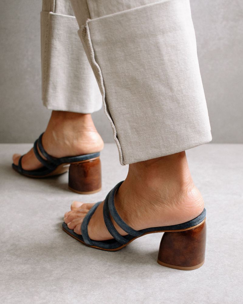 Grey Alohas Indiana Leather Women's Sandals | QAUNY4806