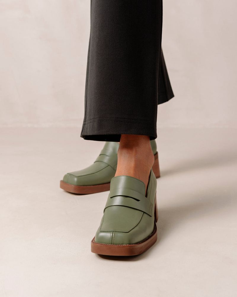 Olive Alohas Roxanne Leather Women's Loafers | JPDGC4827