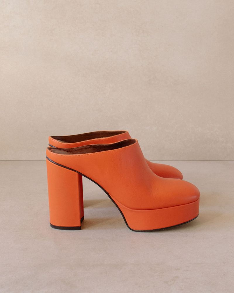 Orange Alohas Clock Out Women's Mules | LMCAF4708