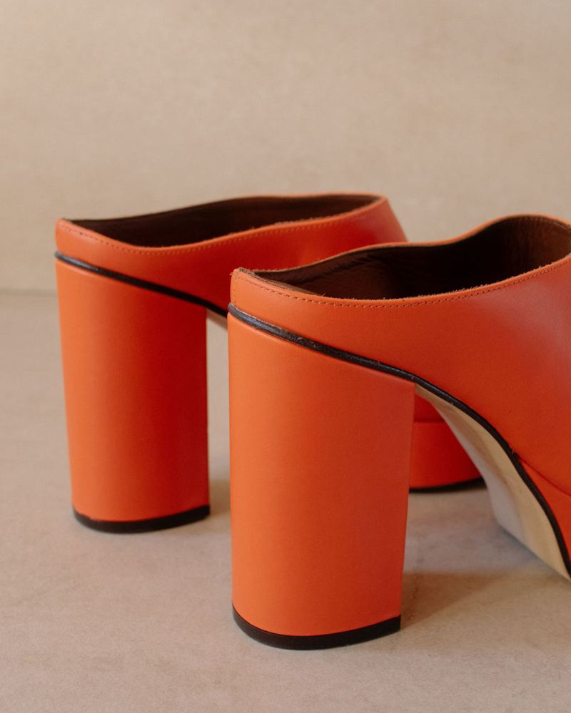 Orange Alohas Clock Out Women's Mules | LMCAF4708