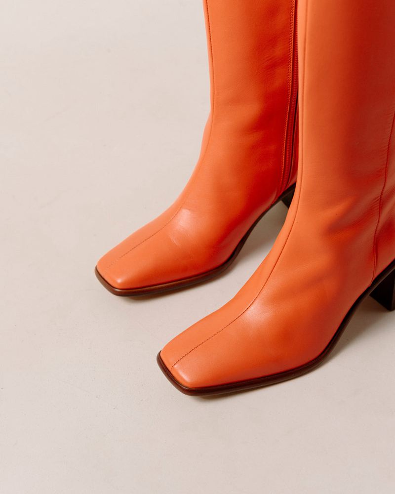 Orange Alohas East Leather Women's Heels | HVSOU9204