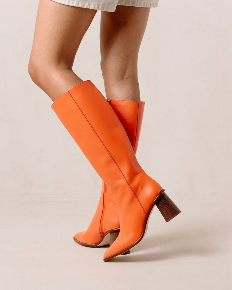 Orange Alohas East Leather Women's Heels | HVSOU9204