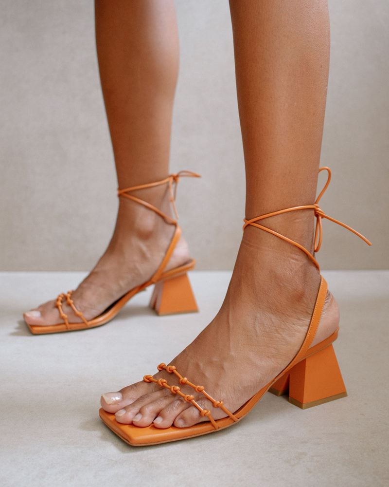 Orange Alohas Juniper Leather Women's Sandals | CIQKP1726