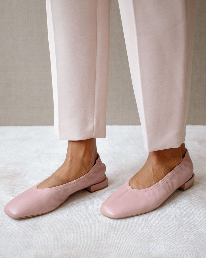 Pink Alohas Habibi Leather Women's Ballet Flats | NYUIO6892