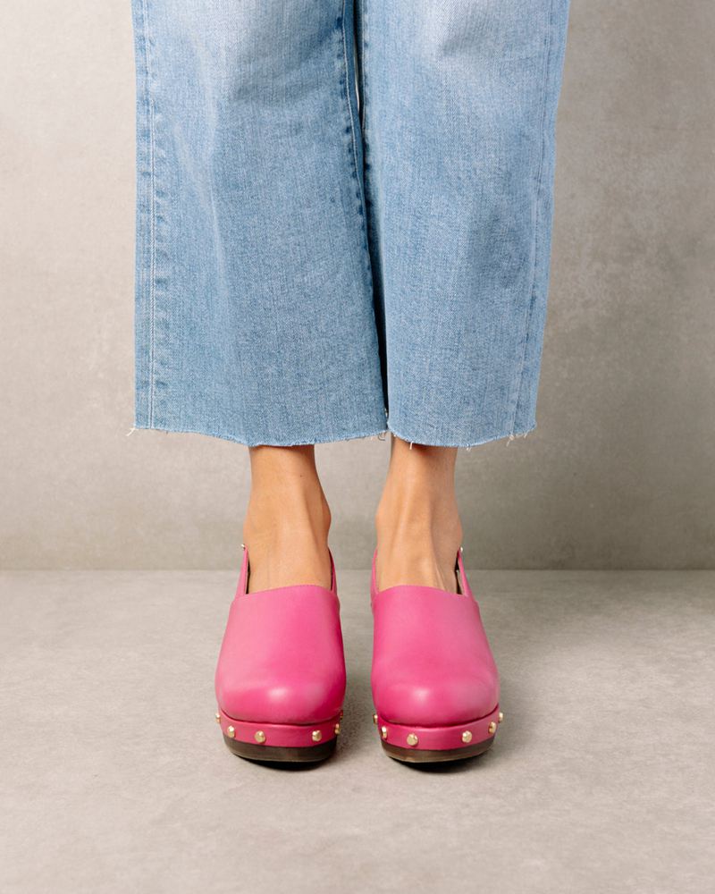 Pink Alohas Vinyl Leather Women's Mules | SWKTC2573