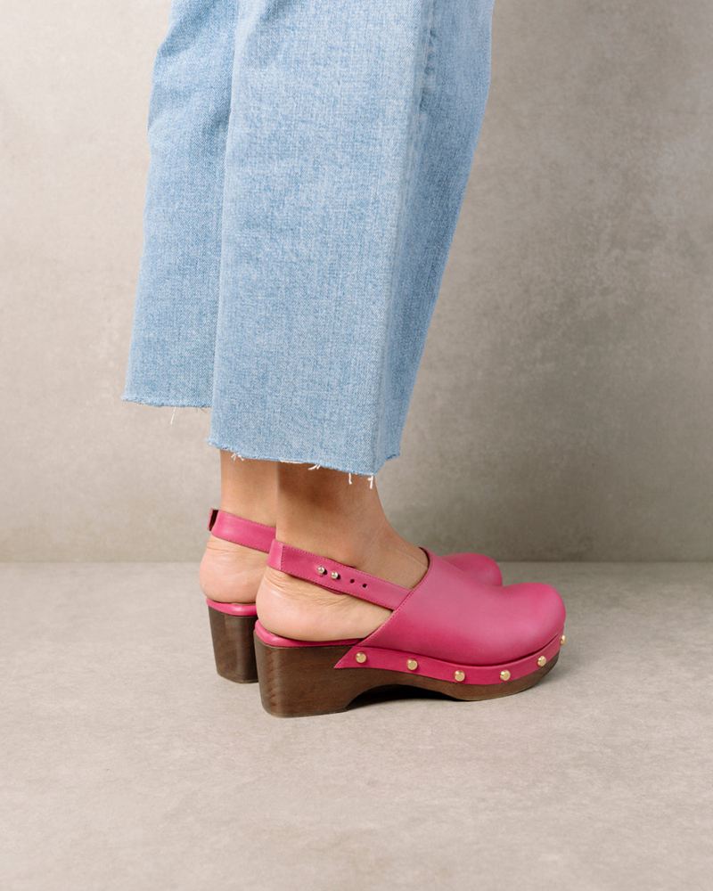 Pink Alohas Vinyl Leather Women's Mules | SWKTC2573