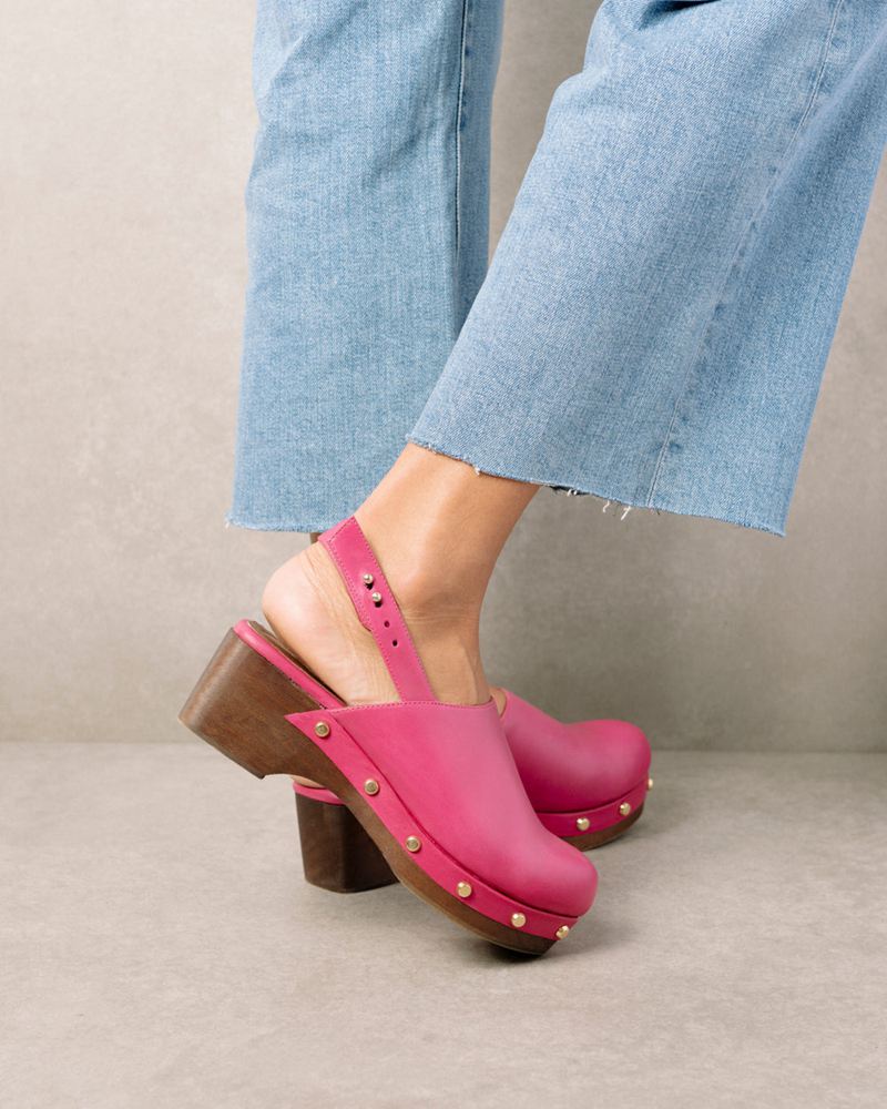 Pink Alohas Vinyl Leather Women's Mules | SWKTC2573