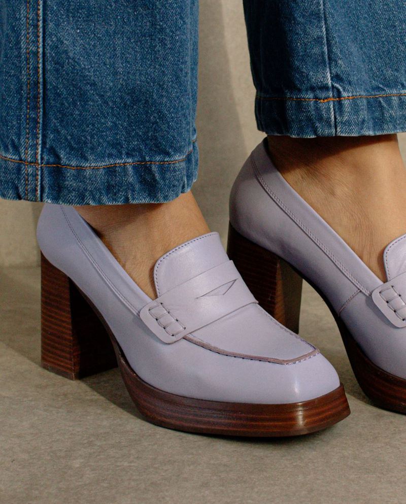 Purple Alohas Busy Leather Women's Loafers | LZNKP3072