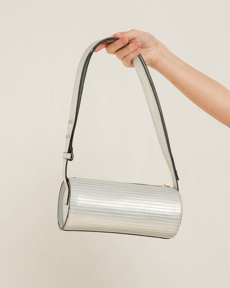 Silver Alohas The I Pleated Leather Women's Bags | WNBUA3819