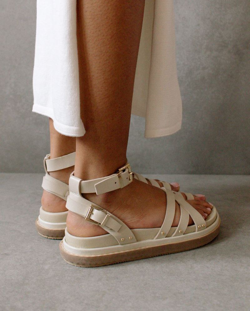 White Alohas Buckle Up Leather Women's Sandals | RVFEA6507