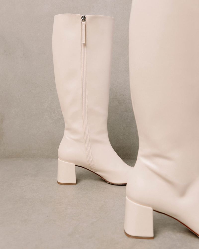 White Alohas Chalk Vegan Leather Women's Knee-High Boots | TNCBR5387