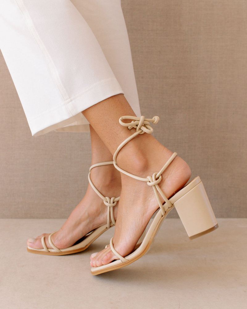 White Alohas Grace Vegan Leather Women's Sandals | KJLQI7561