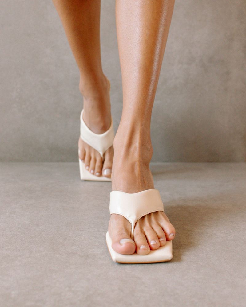 White Alohas Jolla Vegan Leather Women's Sandals | EJQOW3602