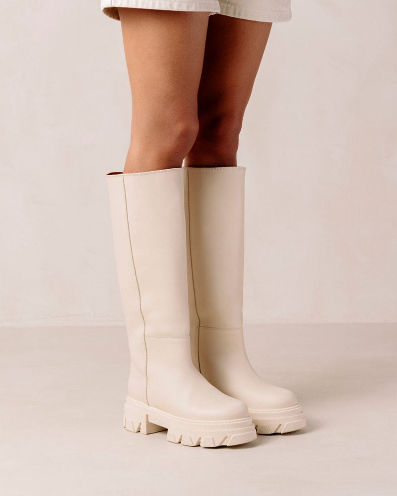 White Alohas Katiuska Leather Women's Knee-High Boots | BPTGL3502