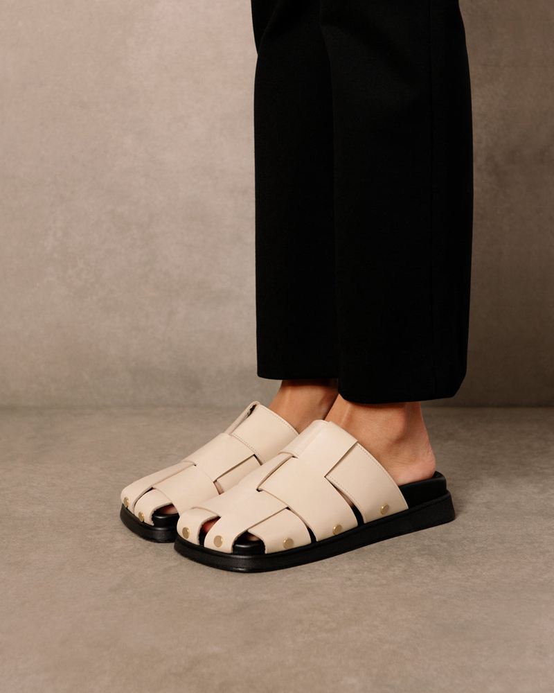 White Alohas Stuart Leather Women's Mules | LZKSH9781