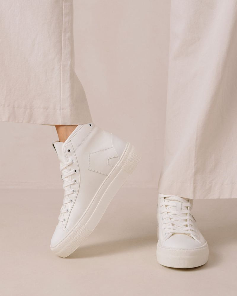 White Alohas Tb.35 Leather Women's Sneakers | YHTWX3490