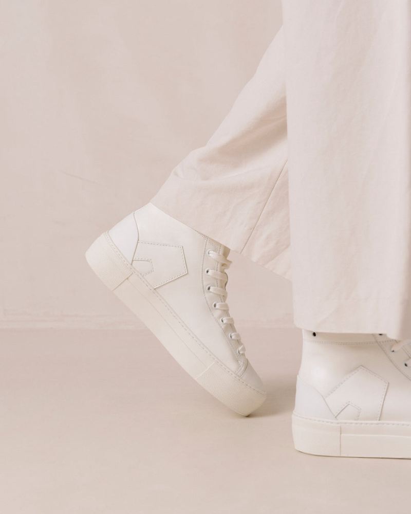 White Alohas Tb.35 Leather Women's Sneakers | YHTWX3490