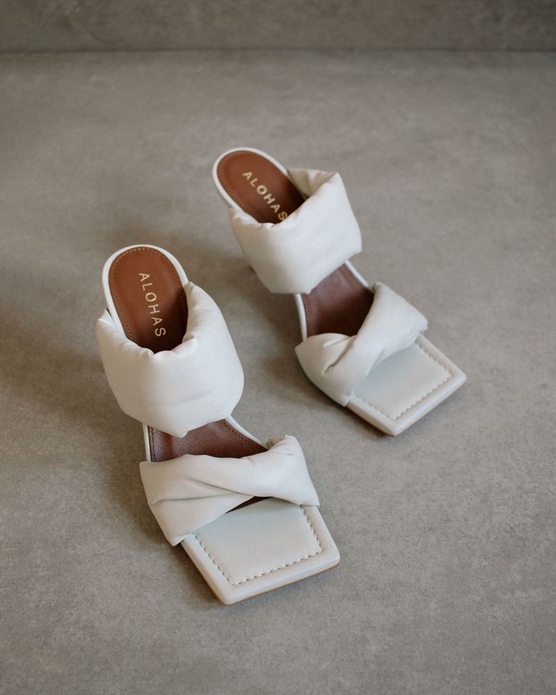 White Alohas Twist Strap Leather Women's Mules | WKBHT2013