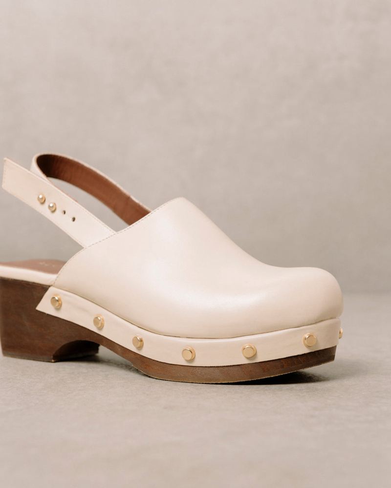 White Alohas Vinyl Leather Women's Mules | EAPDL4290