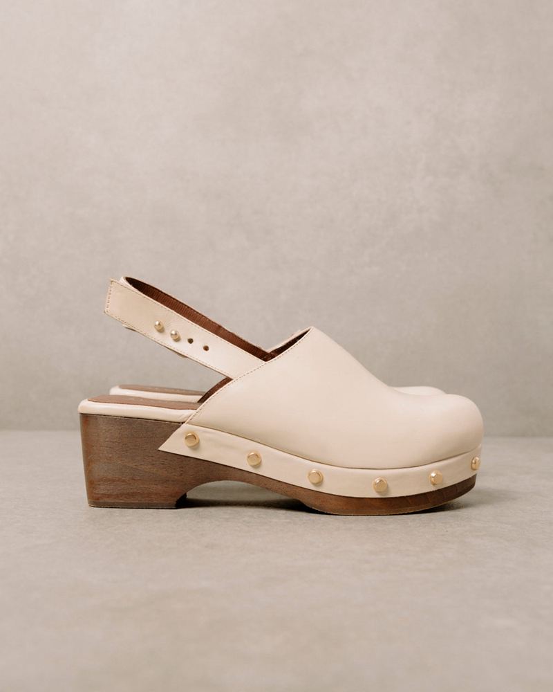 White Alohas Vinyl Leather Women's Mules | EAPDL4290