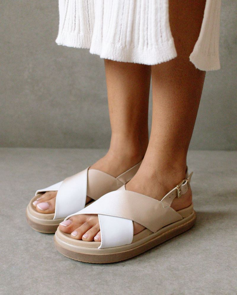 White/Beige Alohas Marshmallow Women's Sandals | UIFMW0789