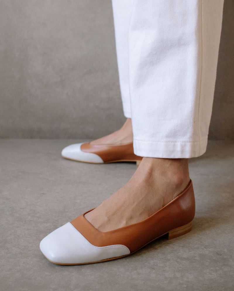 White/Brown Alohas Salty Women's Ballet Flats | SOZLT4561