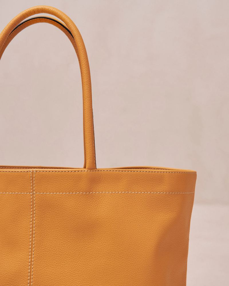 Yellow Alohas The F Leather Women's Bags | GUHYX2451